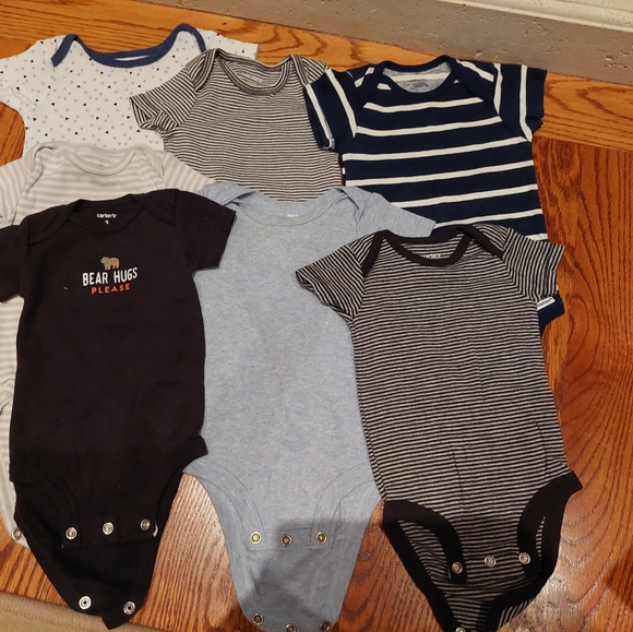 Carter's asaorted onesies sz 3mo - Picture 2 of 3